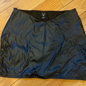 Windsor Black Mini Skirt